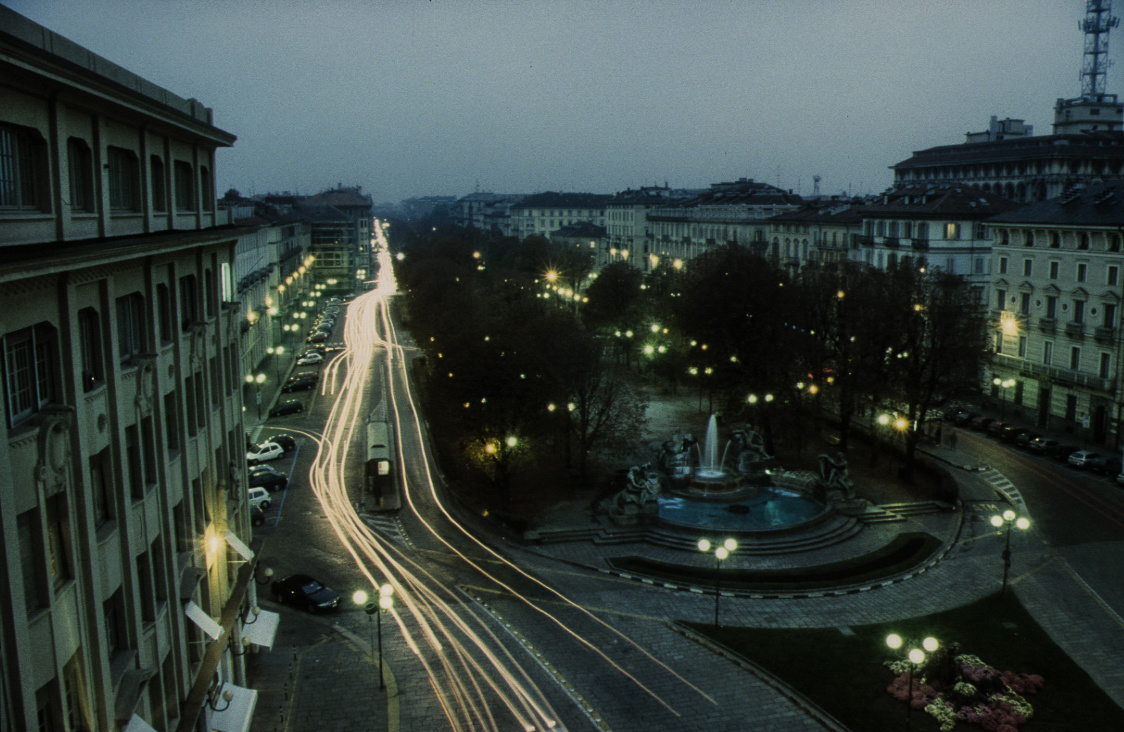 2001/01 - Torino P.zza Solferino - Turin Night Light