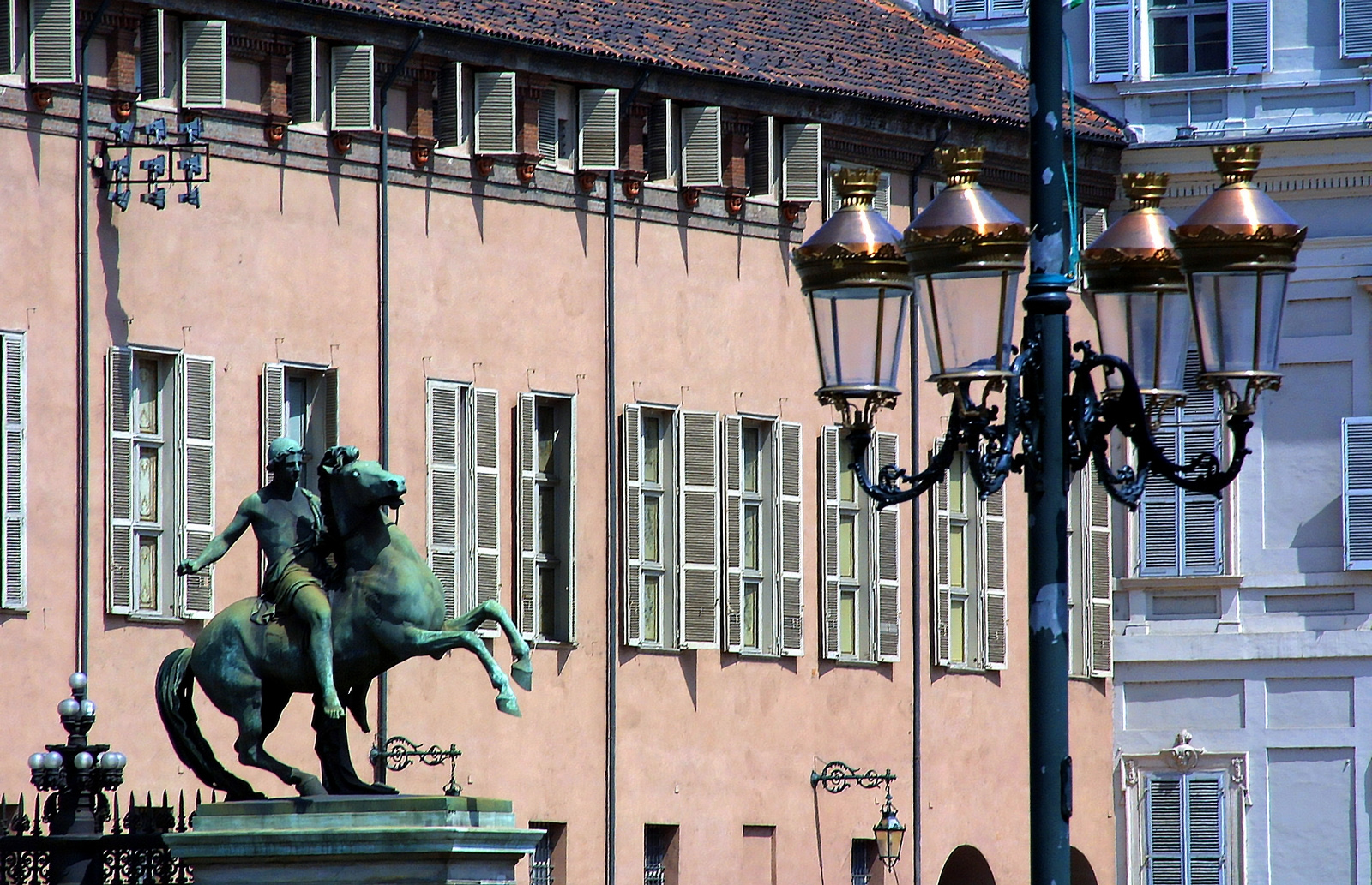2002/05 - Torino P.zza Castello - Turin Day Light