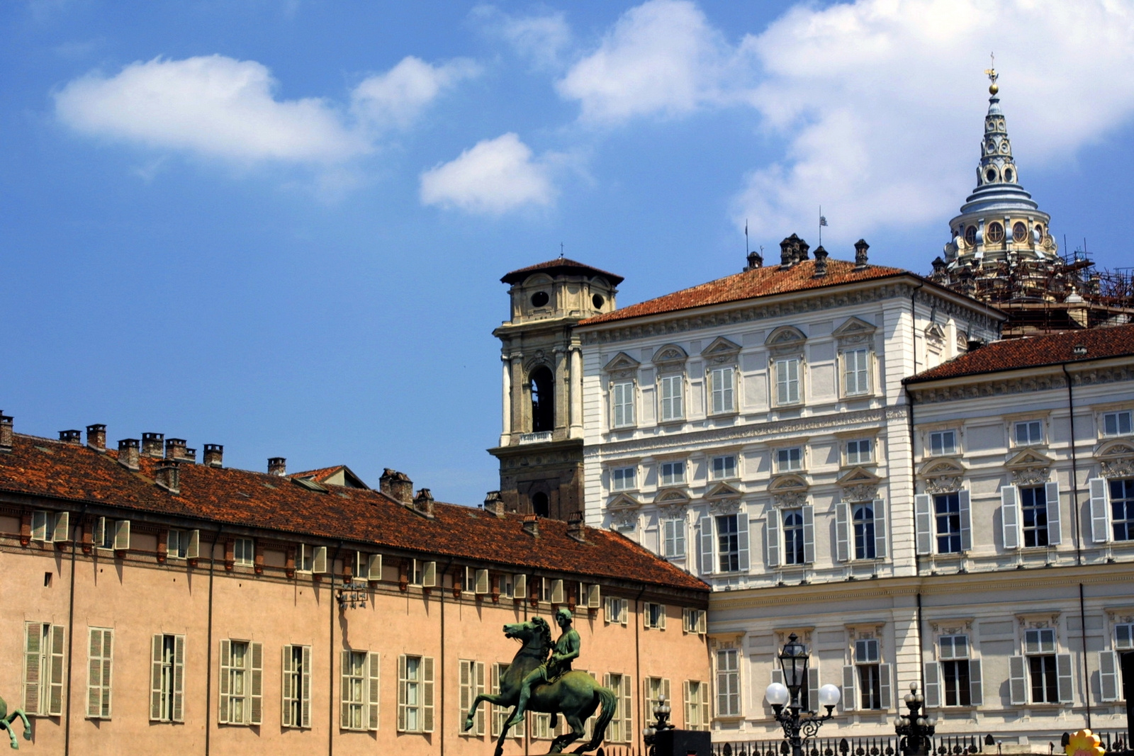 2002/05 - Torino P.zza Castello - Turin Day Light