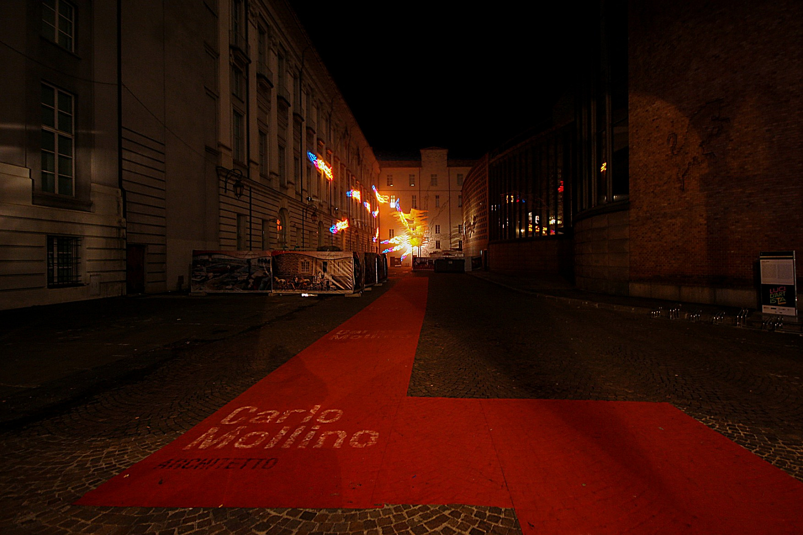 2006/12 - Torino Piazzetta Carlo Mollino - Turin Night Light