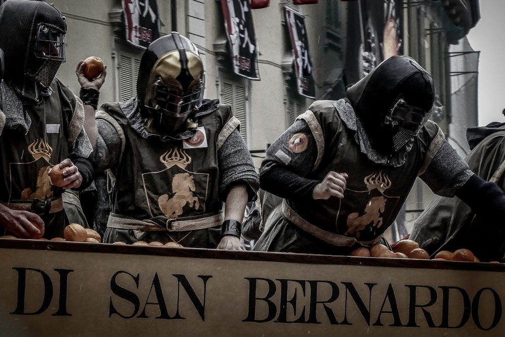 Ivrea (TO) - Storico Carnevale - 2023 - Ivrea (TO) Battaglia delle arance