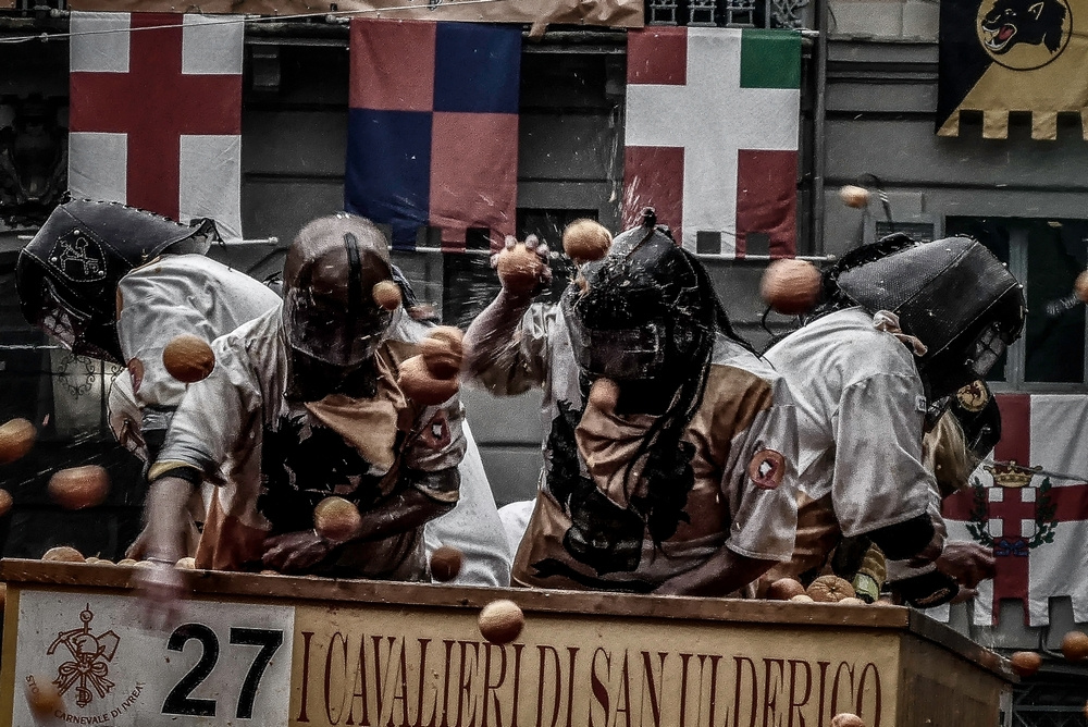Ivrea (TO) - Storico Carnevale - 2023 - Ivrea (TO) Battaglia delle arance