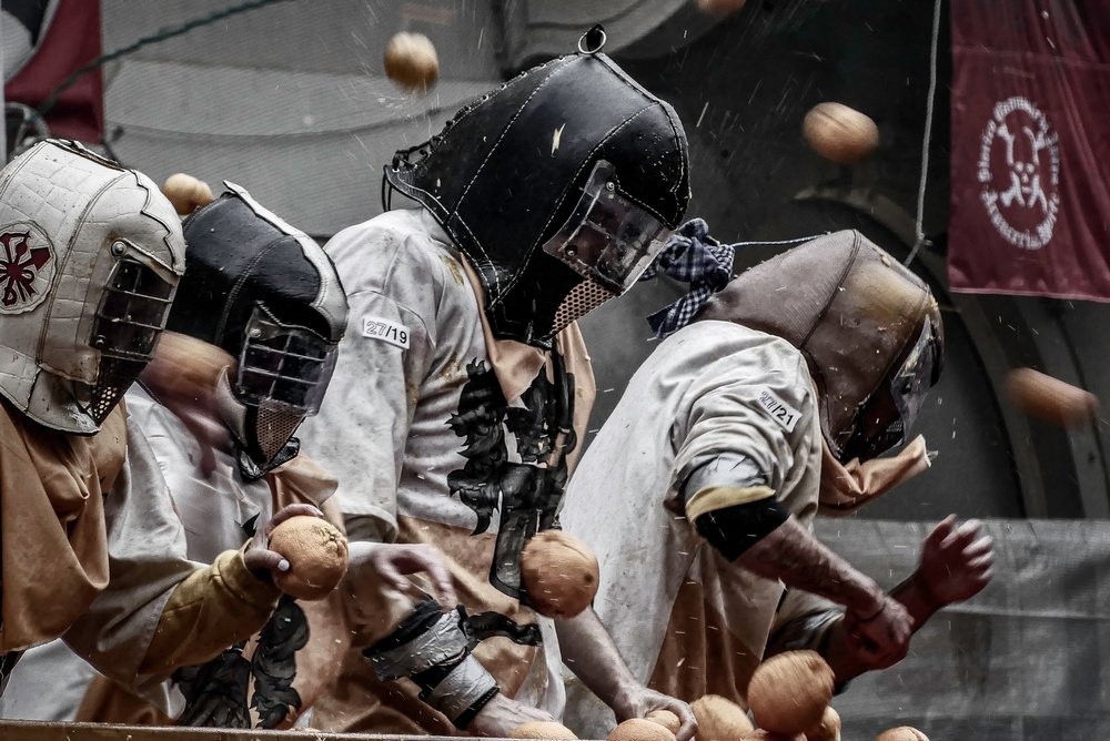 Ivrea (TO) - Storico Carnevale - 2023 - Ivrea (TO) Battaglia delle arance