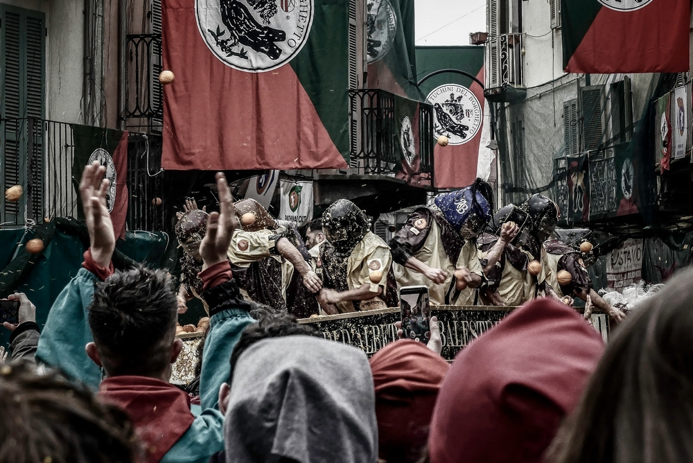 Ivrea (TO) - Storico Carnevale - 2023 - Ivrea (TO) Battaglia delle arance